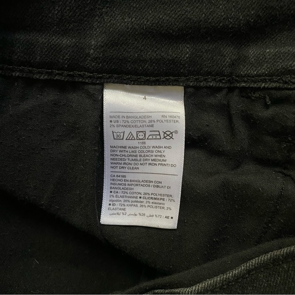 Denim Short Bundle Old Navy Denim Shorts size 4 - Picture 4 of 6